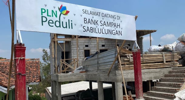 Pemberdayaan Masyarakat: PLN IP dan KUPS